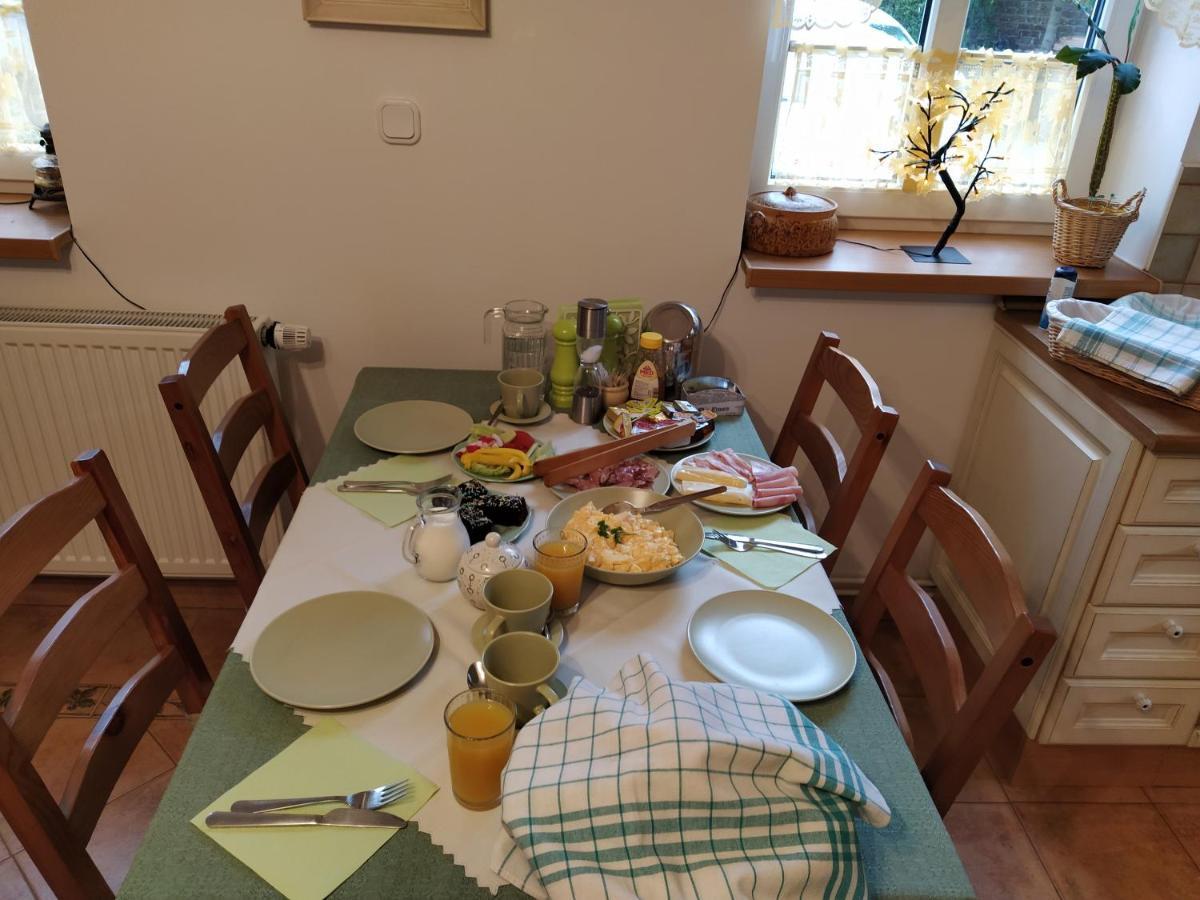 Penzion v chaloupce Rychnov nad Kneznou Esterno foto
